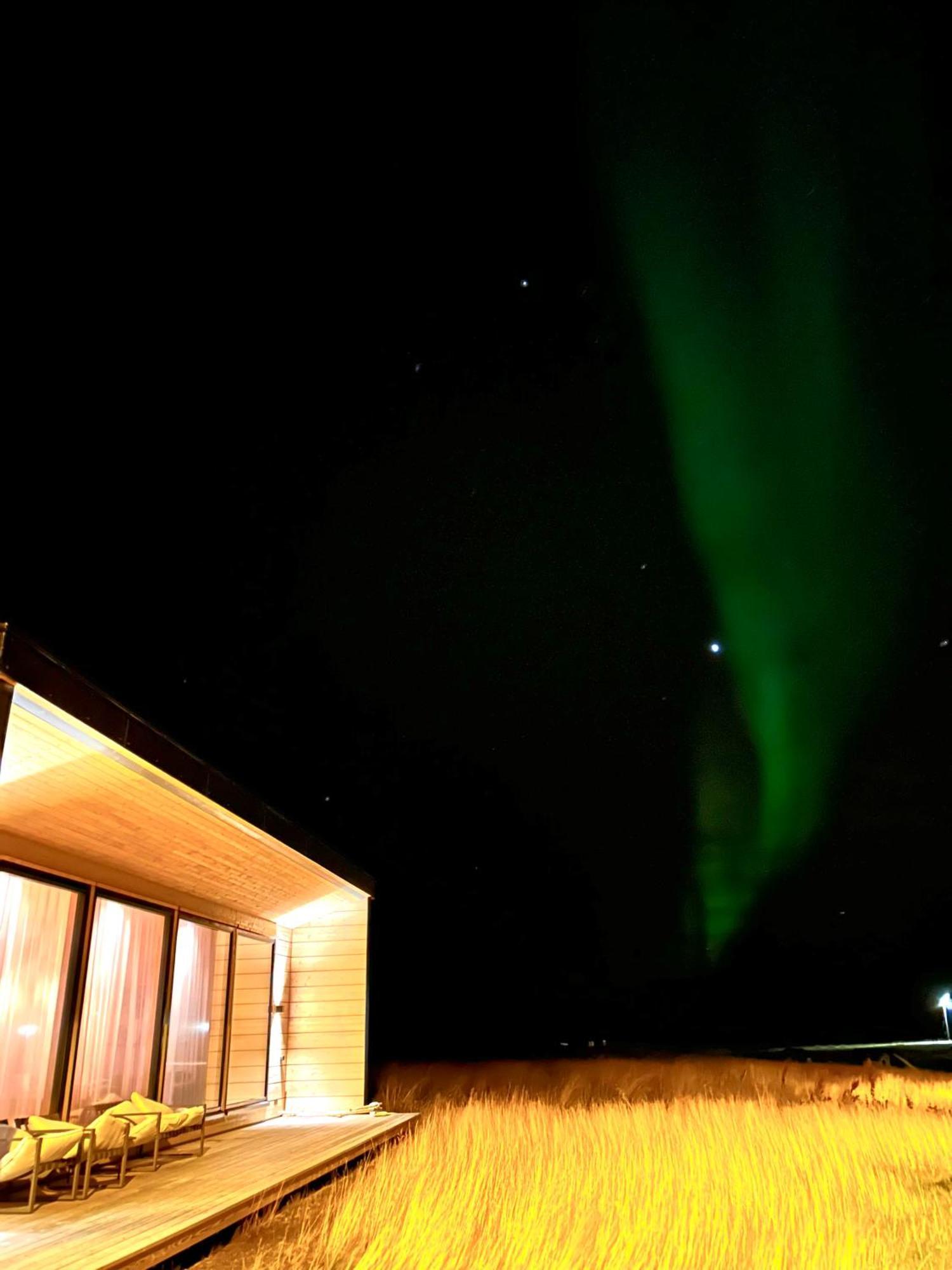 Ekkeroy Lodge - Arctic Living Vadsø Exteriör bild